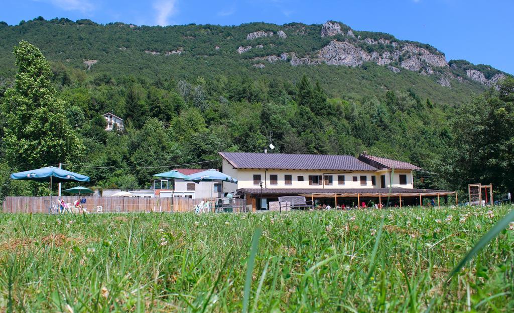 Wolf Village Demonte Exteriér fotografie